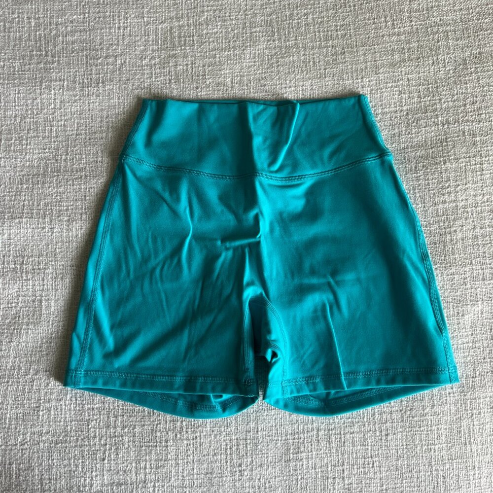 BuffBunny 4" Shorts Teal Size S